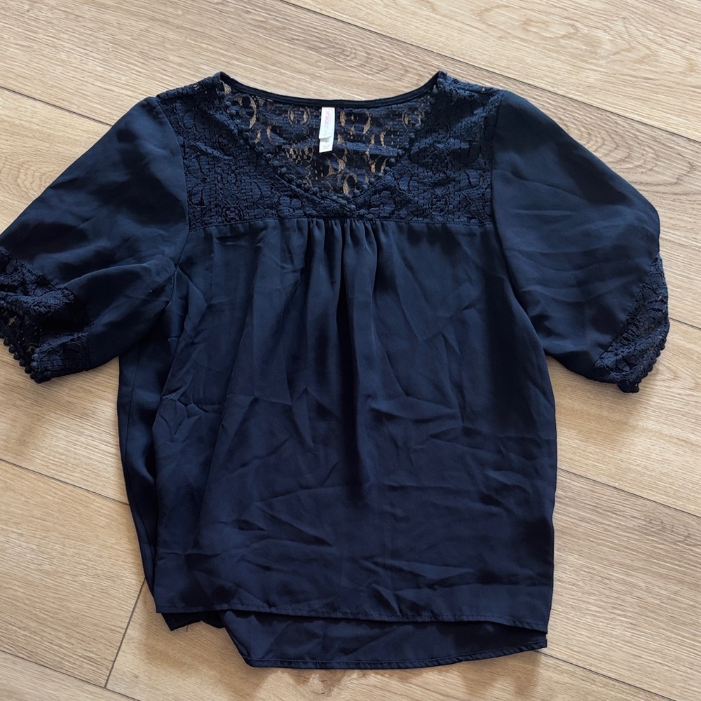 Xhilaration Navy Lace Women's Blouse